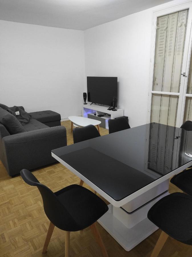 Appartement 70M² Pierrelatte Cosy, Netflix+Wifi Exterior foto