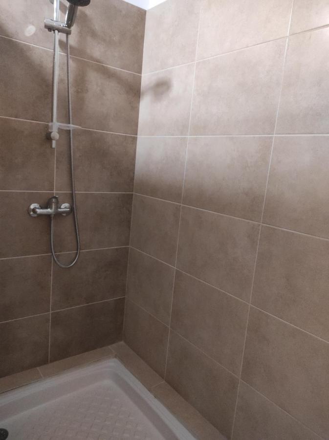 Appartement 70M² Pierrelatte Cosy, Netflix+Wifi Exterior foto